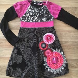 Gorgeous Desigual Dress (Girls Size 5-6)